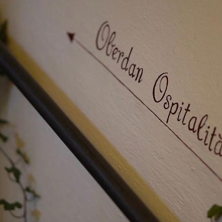 Oberdan Ospitalita' Bed & Breakfast Todi Exterior photo